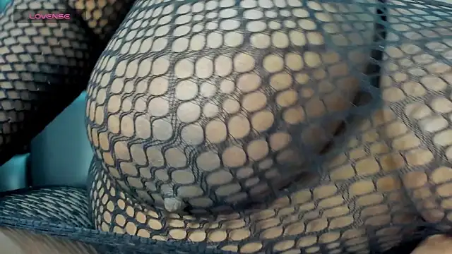 Criistal castro online show from March 10, 12:20 pm