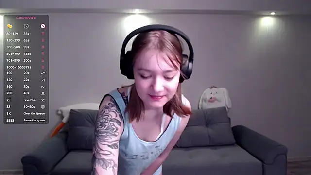 Mirrrra1 online show from February 28, 9:47 pm