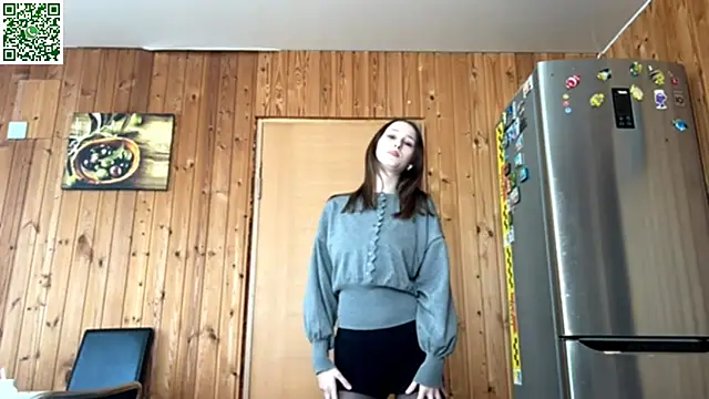 VickieKush online show from April 21, 8:43 am