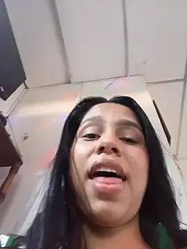 Evie Candy online show from April 18, 10:09 pm