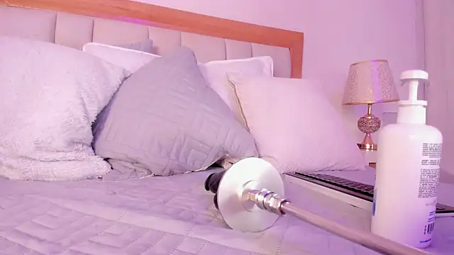 Bunny Blush1 online show from February 27, 7:35 pm