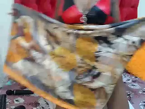 SpicyMatureLiz online show from March 28, 9:35 pm