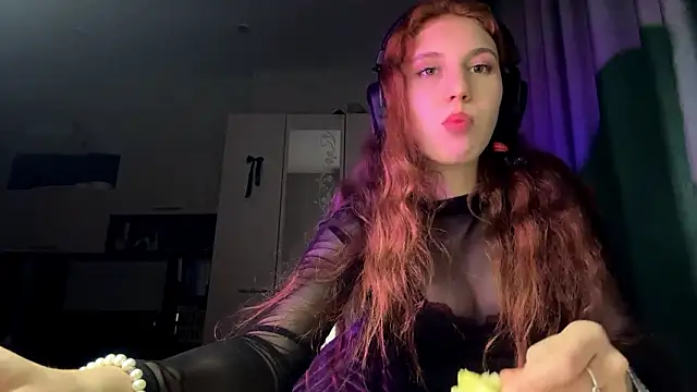 AliceCarrol online show from February 17, 3:11 pm