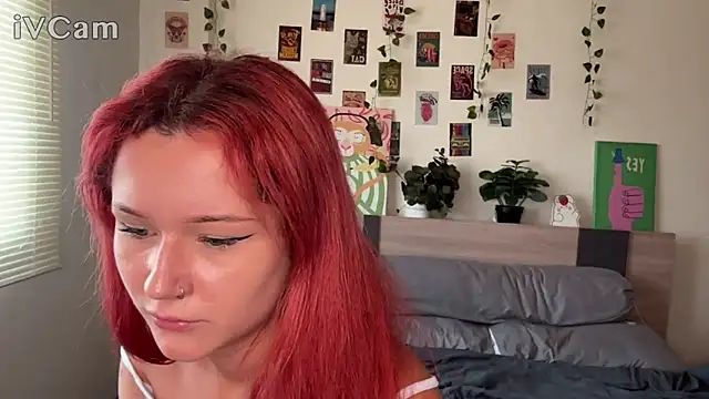 pixieyes00n online show from February 16, 8:14 am