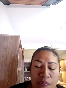eva vidal  online show from May 6, 9:08 pm