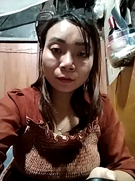 cute-shine online show from April 18, 1:24 pm