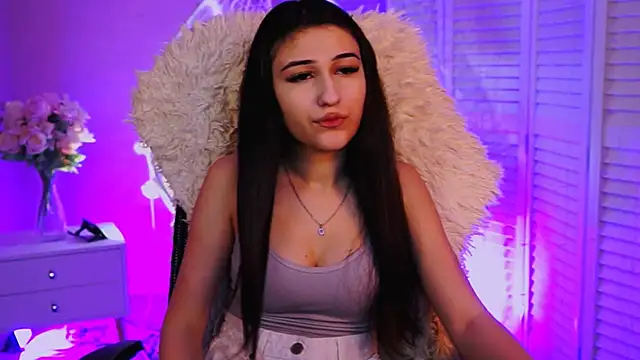 TerezaRobinson online show from February 23, 8:30 pm