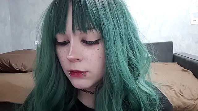 NaomiJess online show from March 5, 10:05 pm