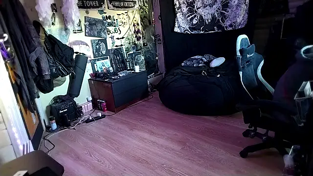 Shempert ghot online show from April 2, 3:09 pm