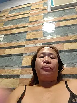 squirtshantal online show from October 22, 8:03 pm