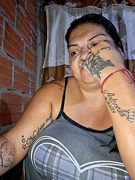 Juli Powl online show from March 18, 1:27 pm