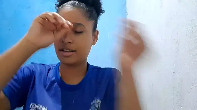 MadelynStamant online show from March 28, 1:10 pm