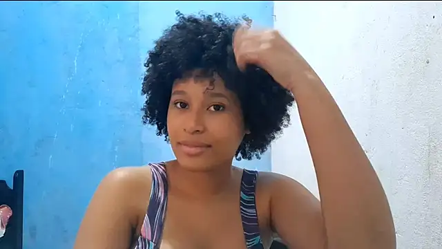 MadelynStamant online show from April 20, 1:25 pm