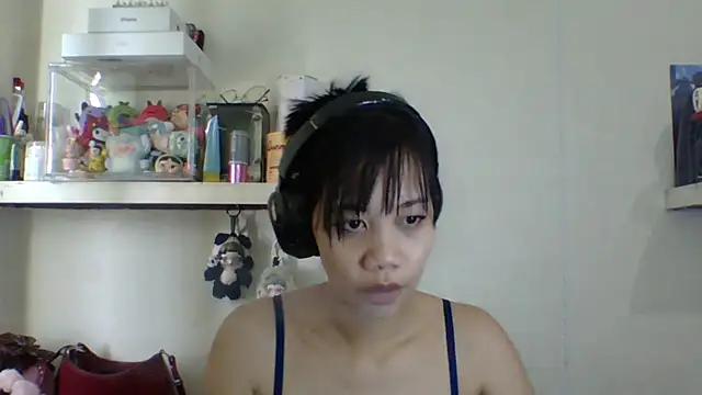 GloryKulikowski online show from February 16, 4:12 am