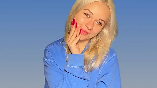 Leylia Lily online show from April 18, 5:37 pm