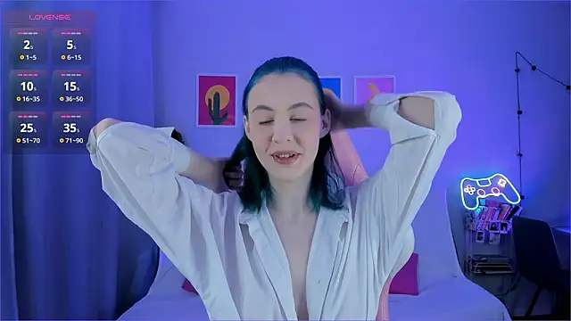 AdeleBabyGirl online show from February 17, 3:17 am