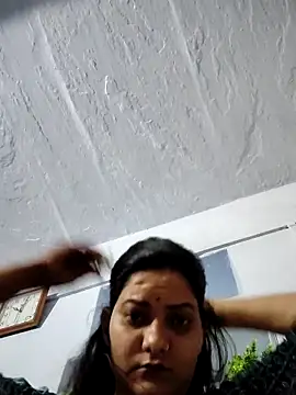 Anushka Singh0 online show from May 8, 4:32 pm