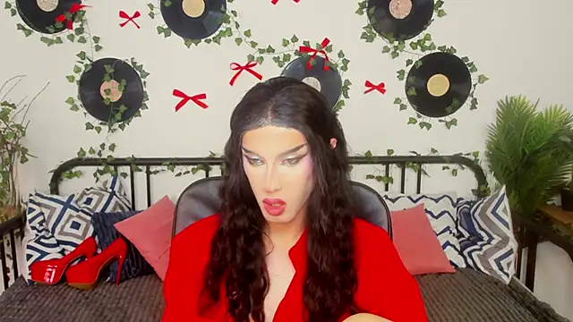 MadisonEsprit online show from April 5, 10:14 am