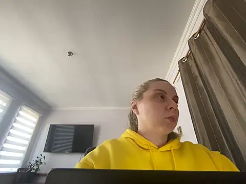 i love iva online show from March 1, 7:46 pm