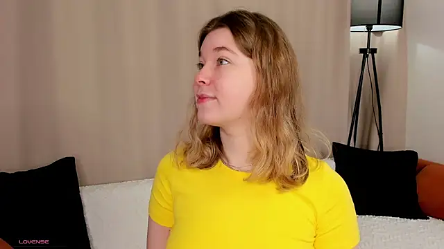 MaraaSwan online show from April 5, 4:00 am