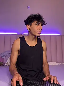 abrilandjulian online show from March 27, 11:55 am