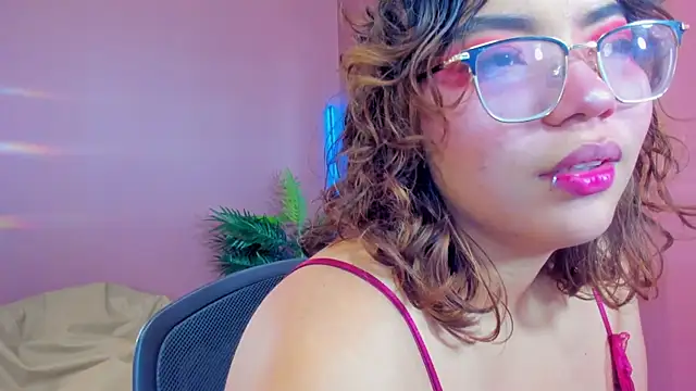 sweetalicexxx  online show from May 30, 6:22 am