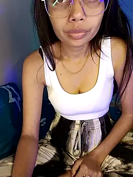 Horny Girl VIP online show from February 22, 2:29 pm