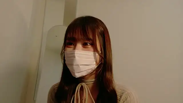 ukachan  online show from March 5, 2:02 pm