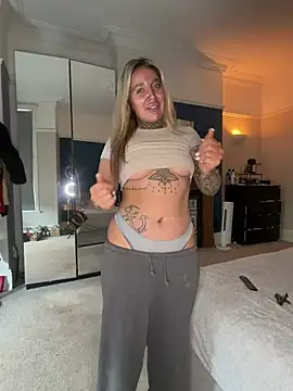 Summerwestt online show from February 19, 2:16 pm