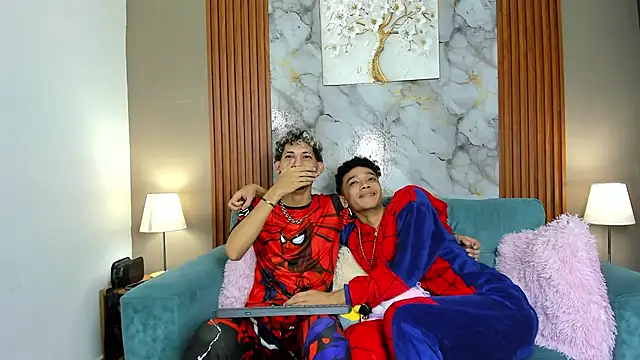 YOUNG BOYS HELL online show from February 21, 6:36 am