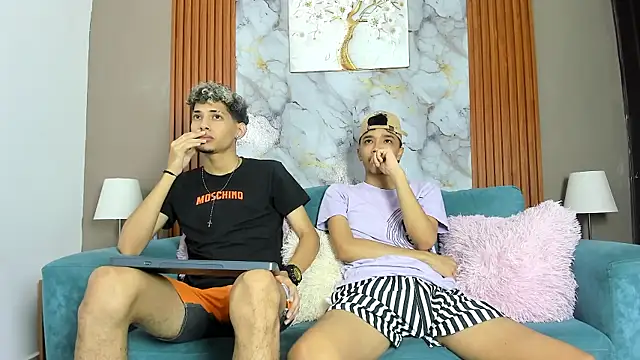 YOUNG BOYS HELL online show from March 21, 1:43 am