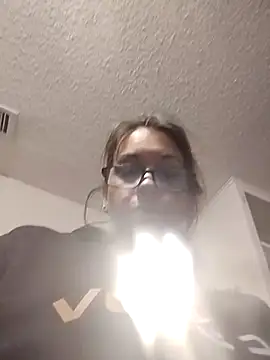 MissBella0969 online show from March 17, 4:05 am