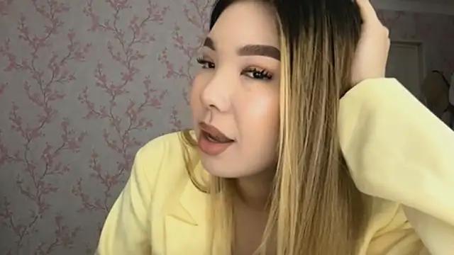 Elina Mottel online show from February 21, 8:37 am