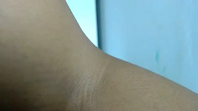 Loyal Sashaa online show from March 17, 5:55 am