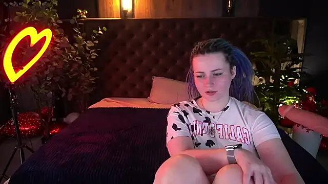 AlisaGracee online show from March 7, 8:05 pm