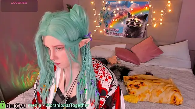 candy yeah online show from March 19, 1:10 am