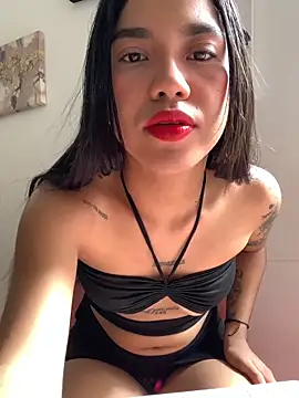 Lily em online show from April 12, 2:20 pm