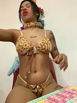 Lily em online show from May 29, 7:12 pm