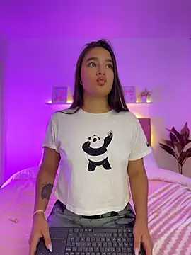 I Samanthaa online show from June 2, 11:06 pm