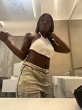 ZarahFerreira online show from February 27, 10:31 pm