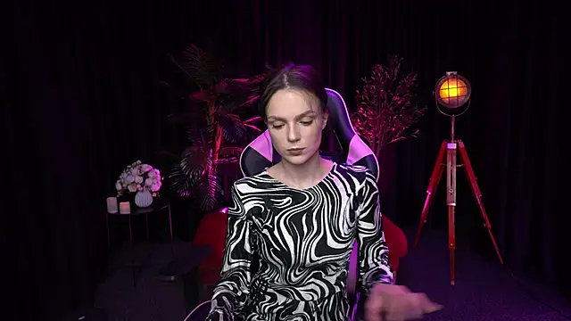 Wild Alice me online show from March 28, 4:17 pm