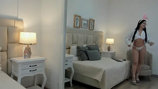 heysel  online show from March 1, 3:39 am