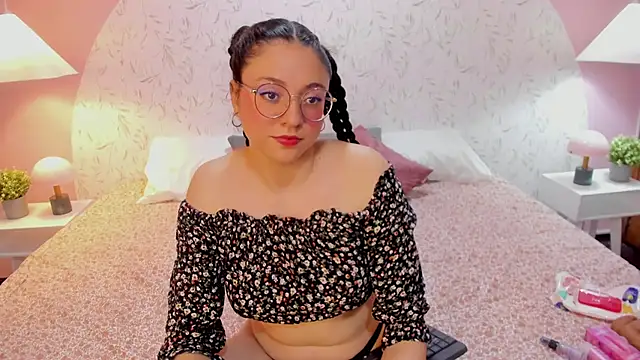 Angelie Rosebrm online show from March 3, 12:27 am