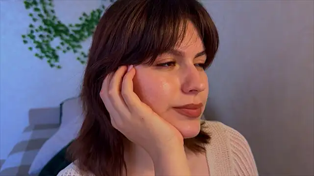 rinamandarina online show from May 24, 4:28 pm