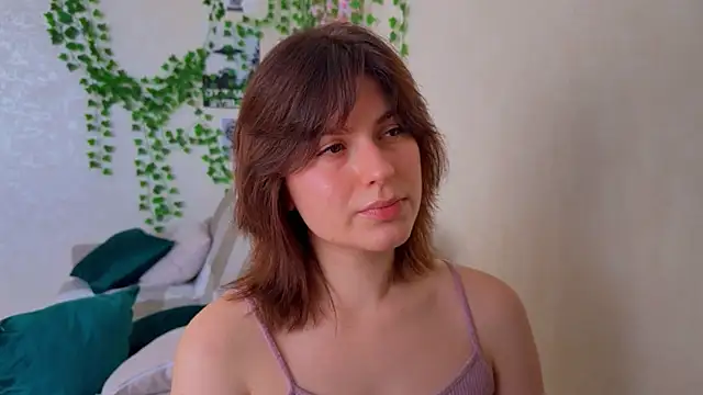 rinamandarina online show from June 10, 2:27 pm