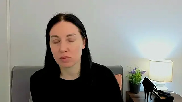 MiaFair online show from March 23, 4:13 pm