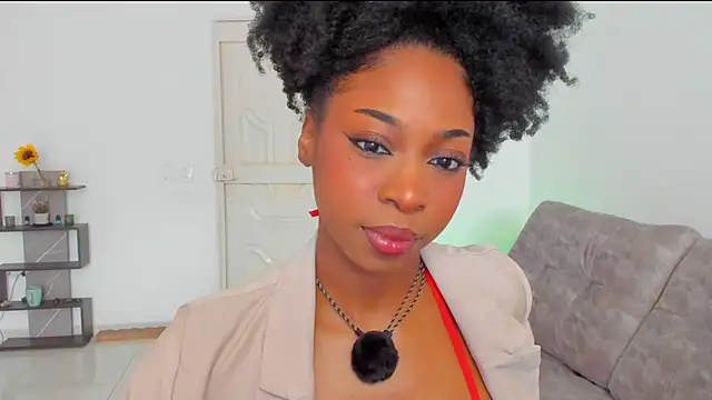 amatiisturr online show from February 20, 7:04 pm