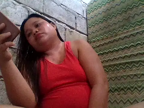 sweetlyn31 online show from March 9, 7:44 am