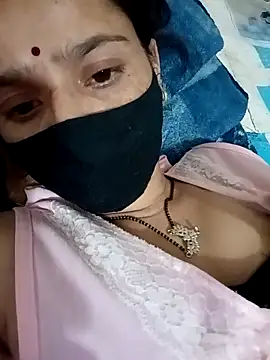 Vandana122 online show from March 28, 4:28 pm