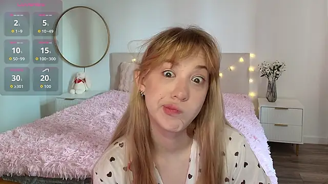 linaloon online show from March 6, 3:12 am